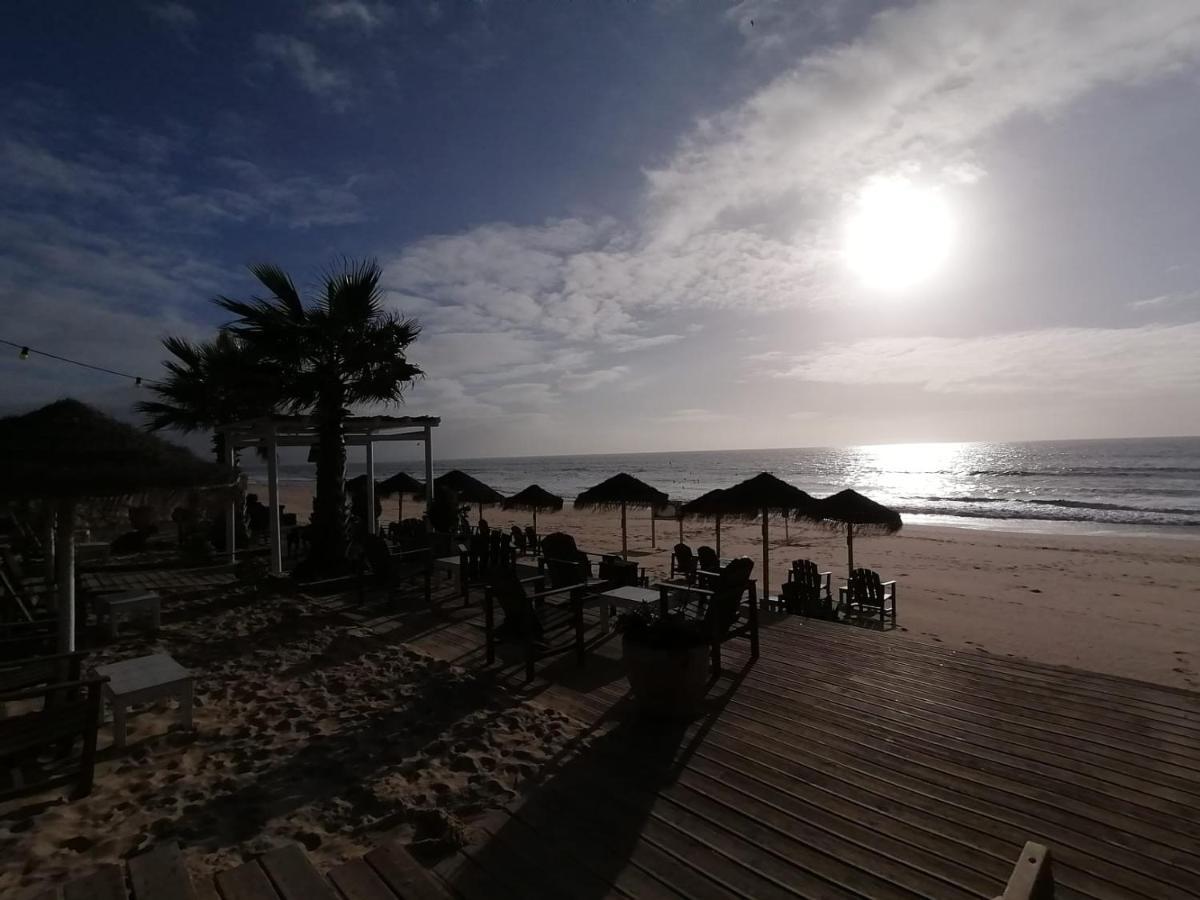 Fonte Da Telha Cliff House Hotel Aroeira  Kültér fotó
